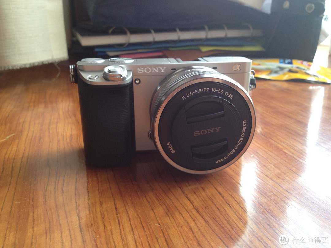 好券在手，索尼我有：Sony 索尼 ILCE-6000L/S 微单 数码相机 单镜套装(16-50mm)_无反相机_什么值得买