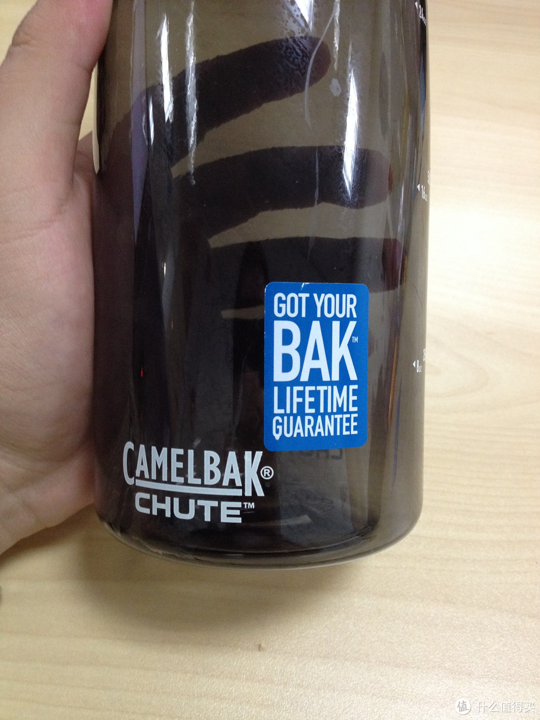 为了牛饮！CAMELBAK CHUTE 运动水壶