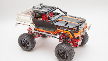 爬啊爬，带着我从一个坑爬到另一个坑的四驱攀爬车：LEGO 9398 4x4 Crawler 遥控四驱越野车