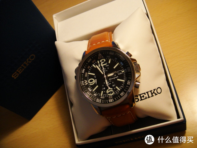 文艺复古：SEIKO 精工 SSC081 男士光动能腕表