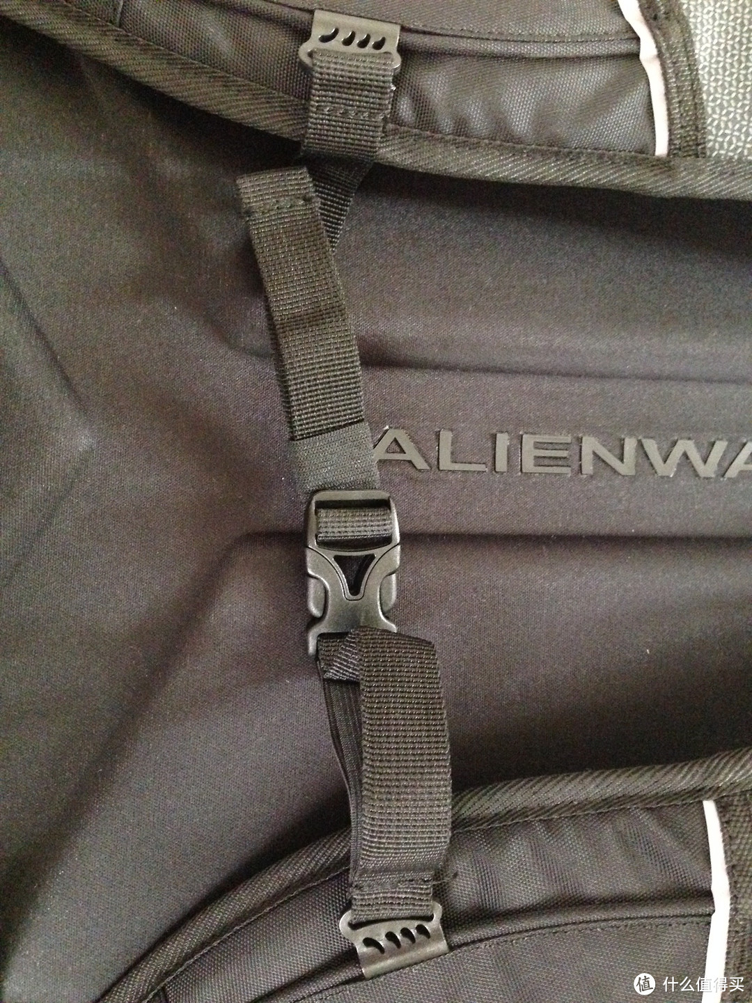 Alienware 外星人 敢死队系列17英寸双肩电脑背包