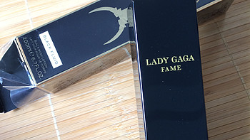 【真人秀】Bad Romance！Lady GaGa Fame 黑色润体乳液，香港草莓网购物初体验