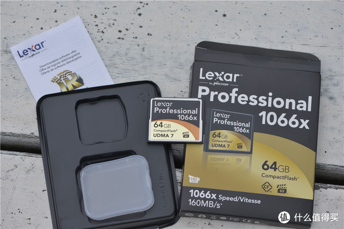 D800的好仓库：Lexar 雷克沙 Professional 1066x 64G CF存储卡和Sandisk ImageMate All-in-One读卡器