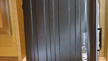 简约低调：EMINENT 雅士 9D7 黑铁银 25寸 PC拉杆箱 商务拉杆箱