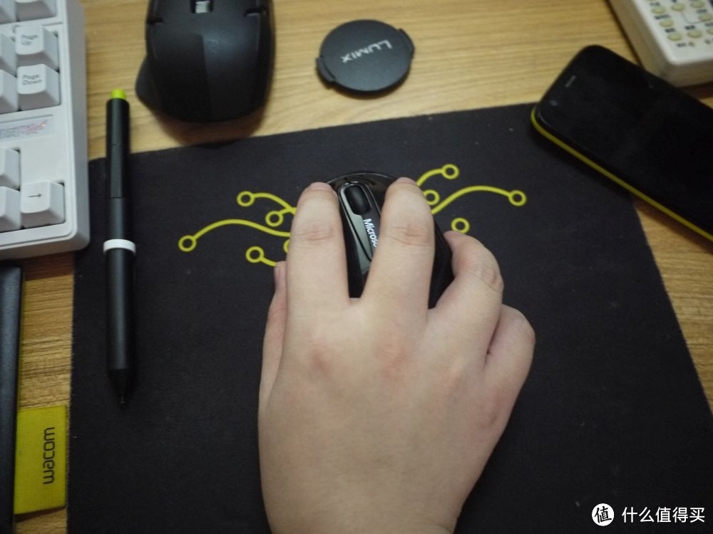 Microsoft 微软 Sculpt Comfort Mouse 蓝牙鼠标 使用体验