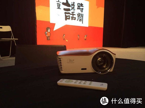 土豆网发布其首款智能投影仪 Tatoo钛土豆 售价3399元