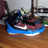 7年后，我睁开了双眼：NIKE 耐克 ZOOM KOBE VII 箭毒蛙 篮球鞋 毒液释放