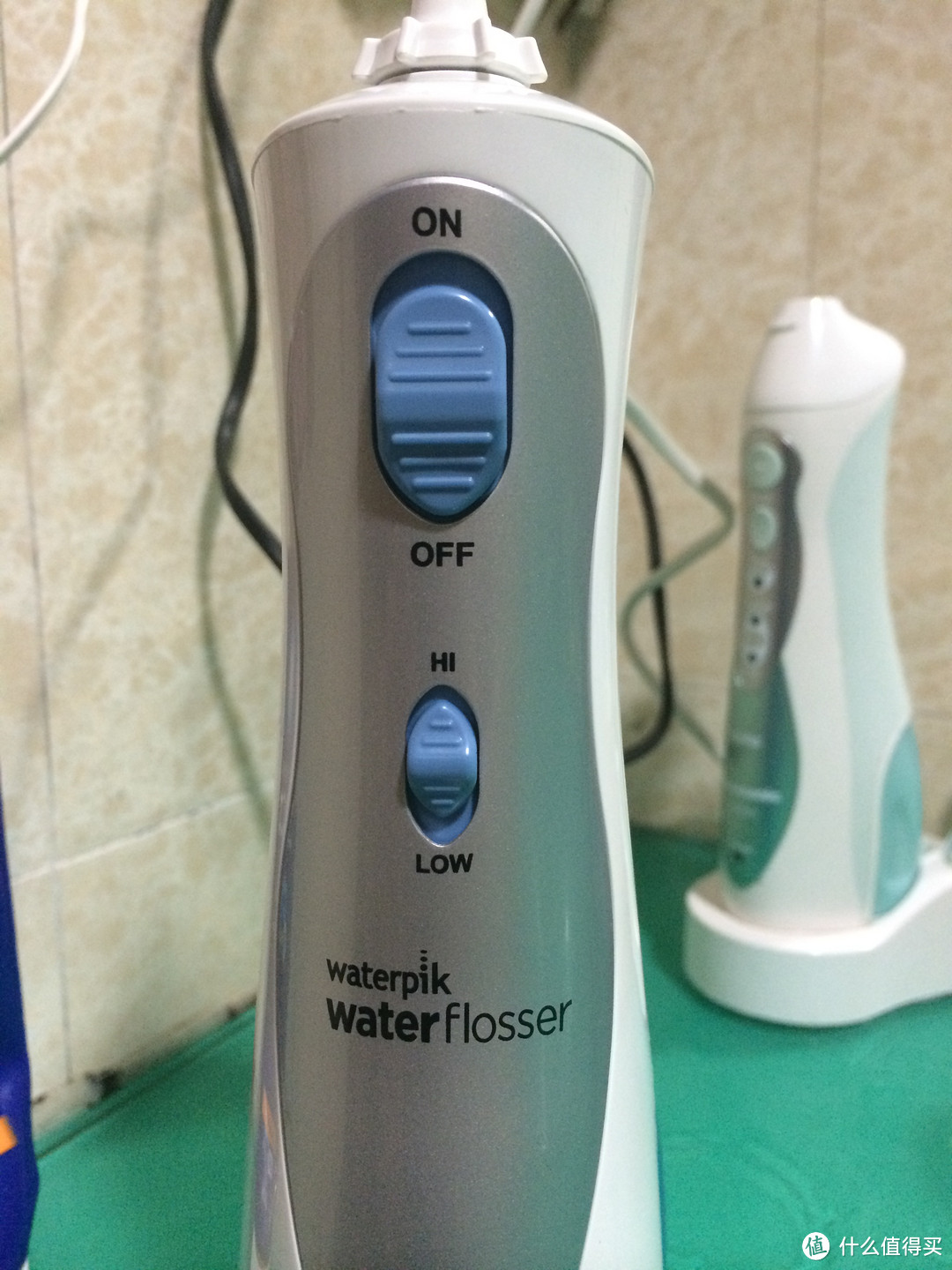 便携式水牙线PK：WaterPik 洁碧WP-450EC V.S. Panasonic 松下EW1211