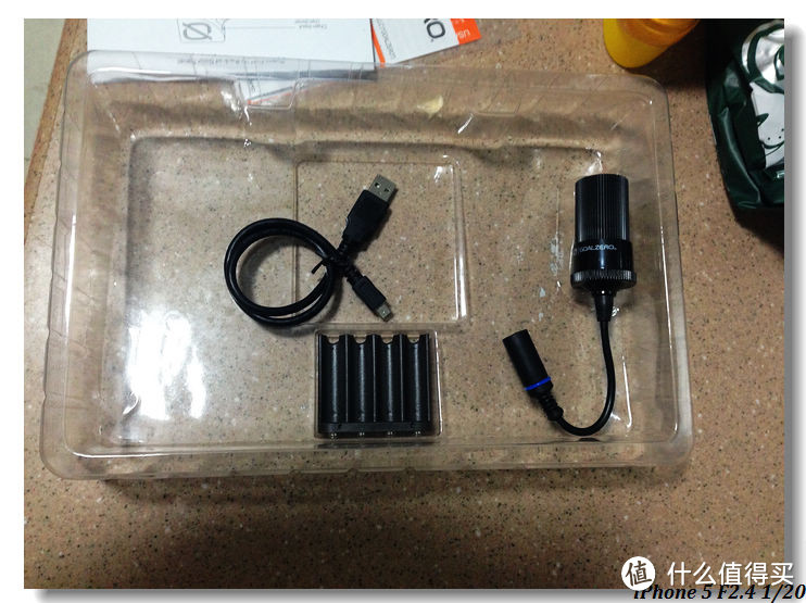 另类产品：Goal Zero 41022 Guide 10 Plus Solar Recharging Kit 太阳能充电器