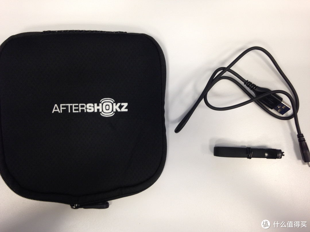 AfterShokz AS500 Bluez 2 骨传导无线耳机