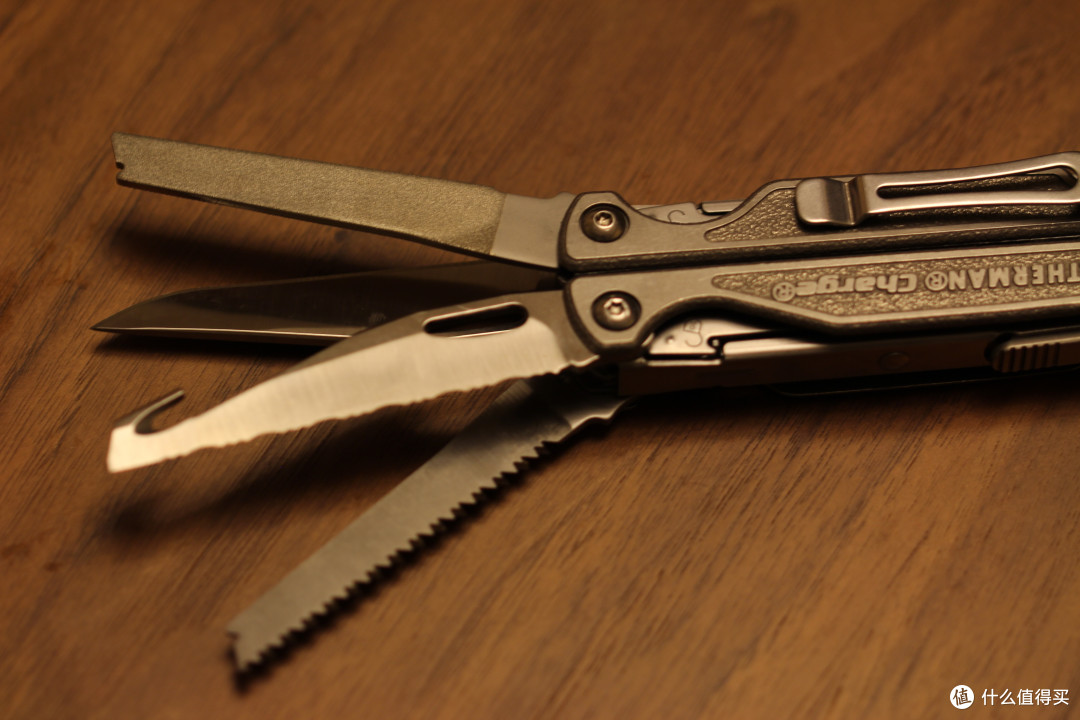 瓶器,修眼镜小起子,贴心啊s30v主刀刻度尺切线器和小剪刀很好用的钳子