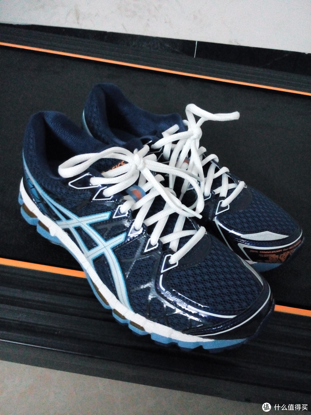 不跑不欢乐：ASCIS 亚瑟士 GT-2000 & KAYANO 20 跑鞋