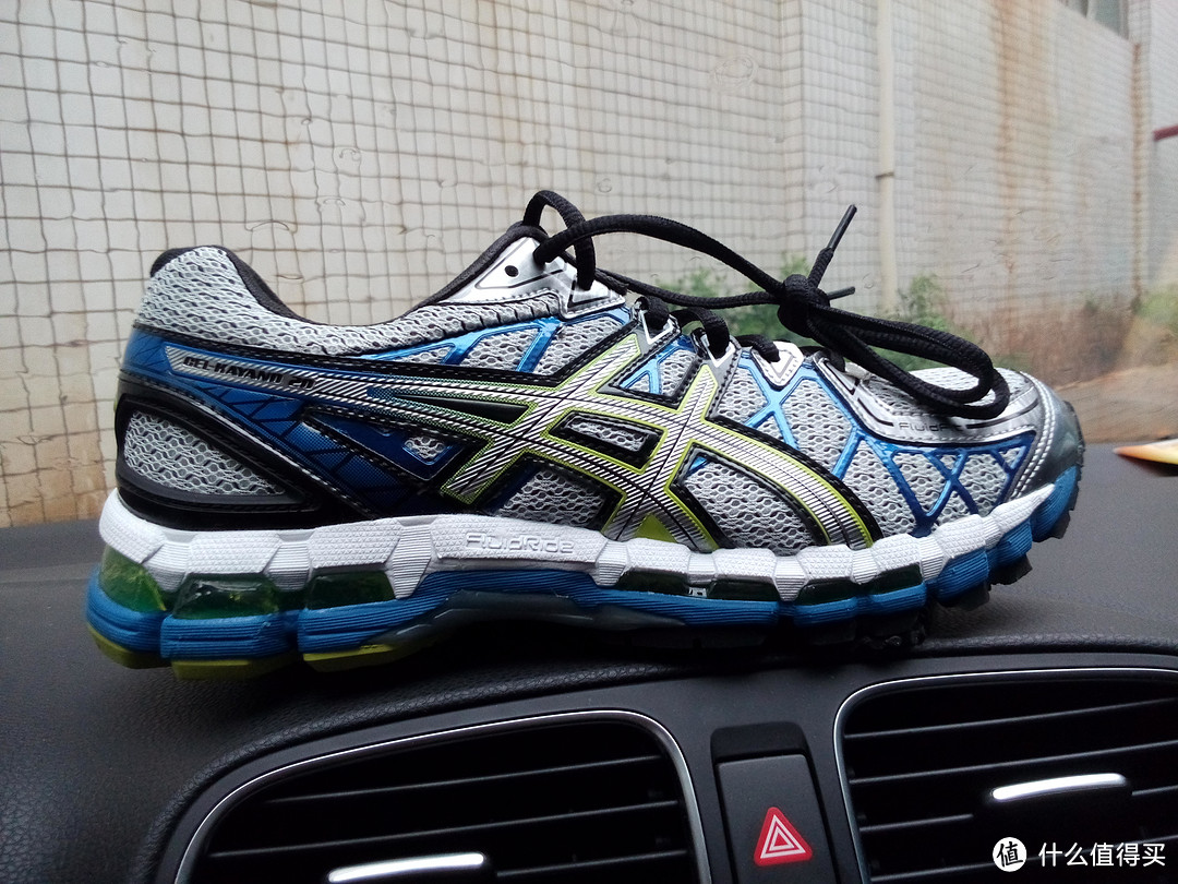 不跑不欢乐：ASCIS 亚瑟士 GT-2000 & KAYANO 20 跑鞋