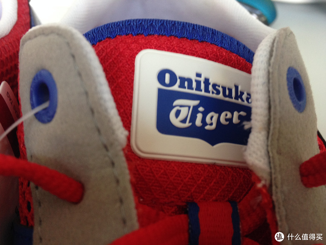 青春的红：Onitsuka Tiger 鬼冢虎 2014新款METRO NOMA系列中性休闲鞋