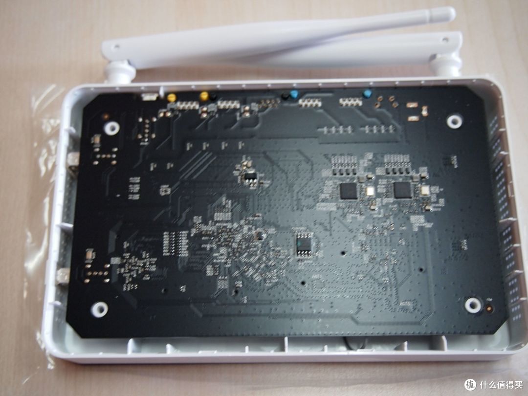 lenovo 联想 NBD 智能路由器 拆机体验