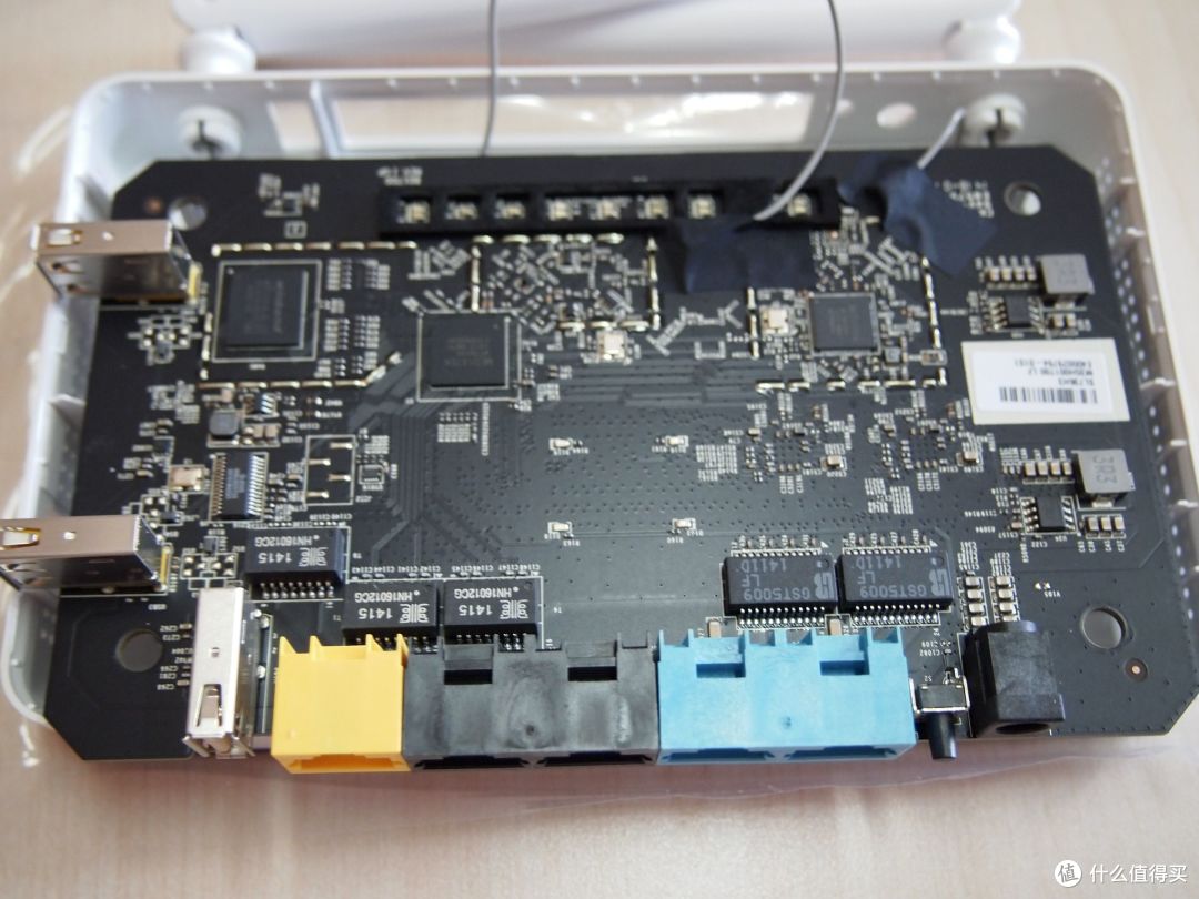 lenovo 联想 NBD 智能路由器 拆机体验