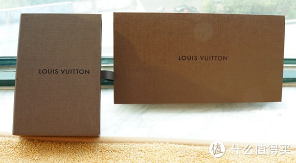 老公送的七夕礼物：香港专柜购入 LOUIS VUITTON 路易·威登 LV 零钱钥匙包 M62650