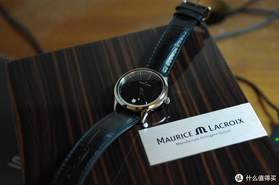 worldofwatches 1800元入手 Maurice Lacroix 艾美 1117-SS001330 男款石英腕表