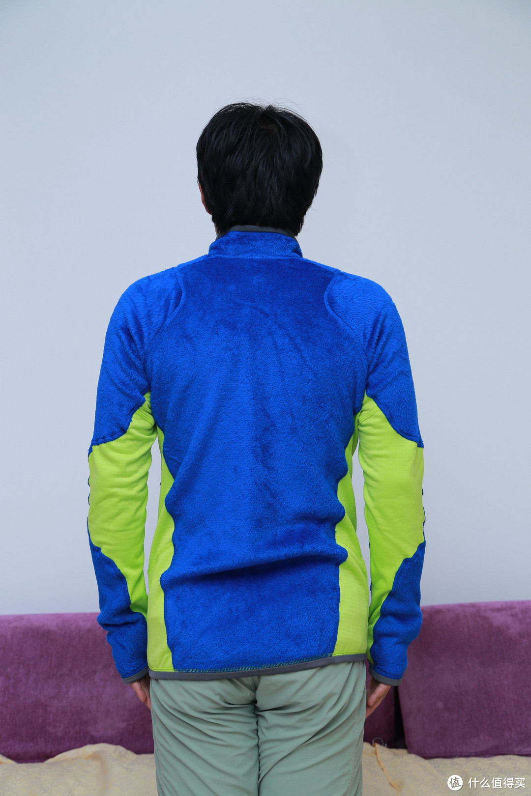 Mountain Hardwear G50软壳，Stretch Capacitor Jacket冲锋衣，Patagonia R2抓绒衣