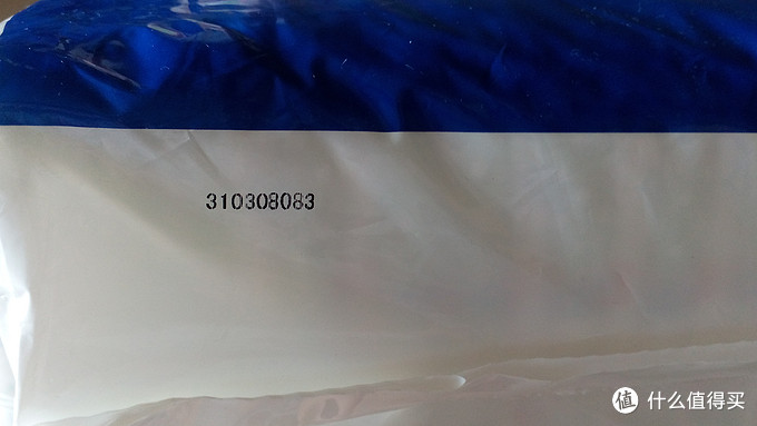 生产日期和标签上的喷码图例是一致的：3代表2013年，然后是10月30日。