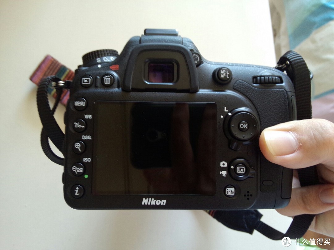 老爸的新玩具：Nikon 尼康 D7100 单反相机