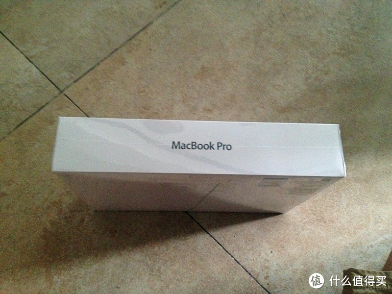 教育商店的苹果 Macbook Pro MGX72CH/A