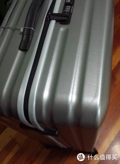 保质10年：新秀丽Samsonite Inova Spinner & 诺蒂卡Nautica Helmsman 旅行箱记