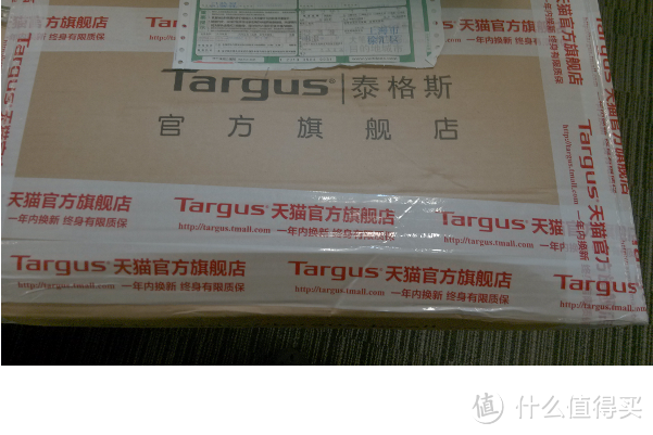 Targus 泰格斯 双肩包对比：TSB166AP 与 CR301