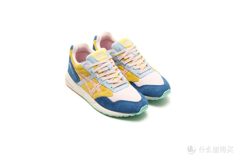 洋溢青春气息：Lily Brown x ASICS Gel-Saga 联名复古跑鞋亮相