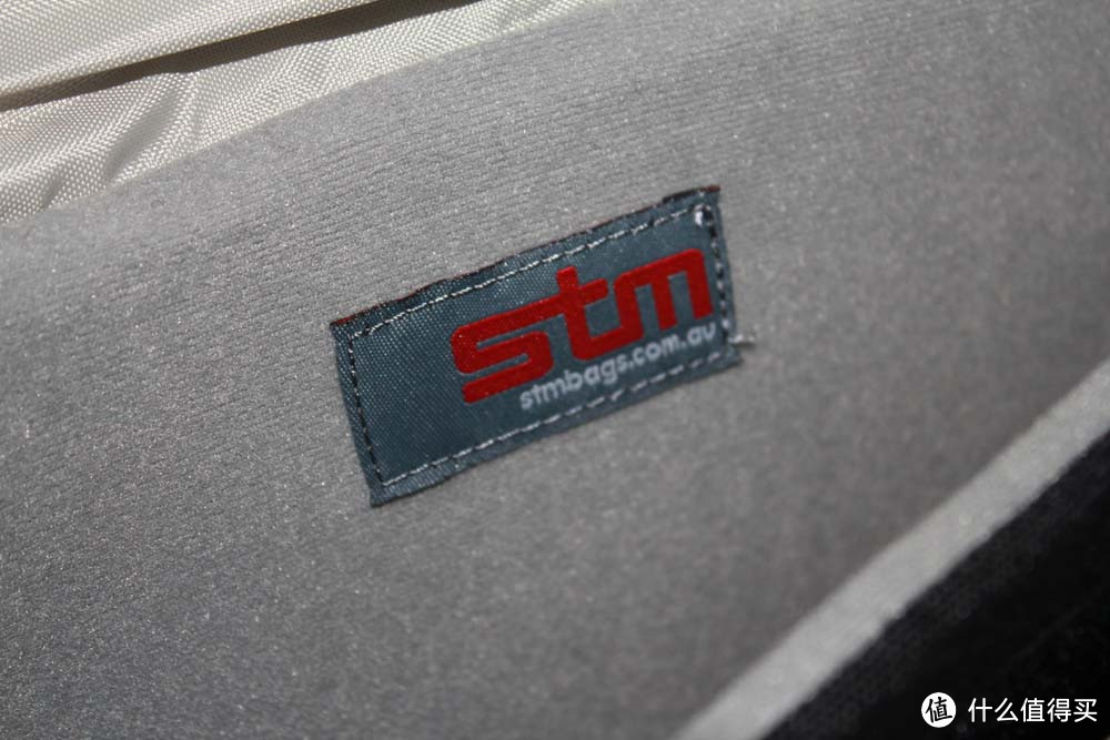 STM DP-1802-03 Scout 2 13寸笔记本电脑单肩包