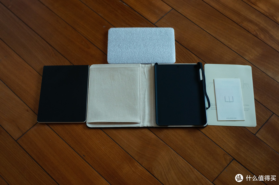 纸张与屏幕的随心切换：Nomadic-outlet.com海淘 Moleskine iPad mini 笔记本式保护套