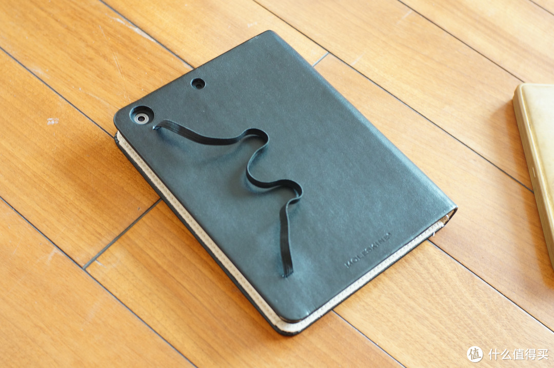 纸张与屏幕的随心切换：Nomadic-outlet.com海淘 Moleskine iPad mini 笔记本式保护套