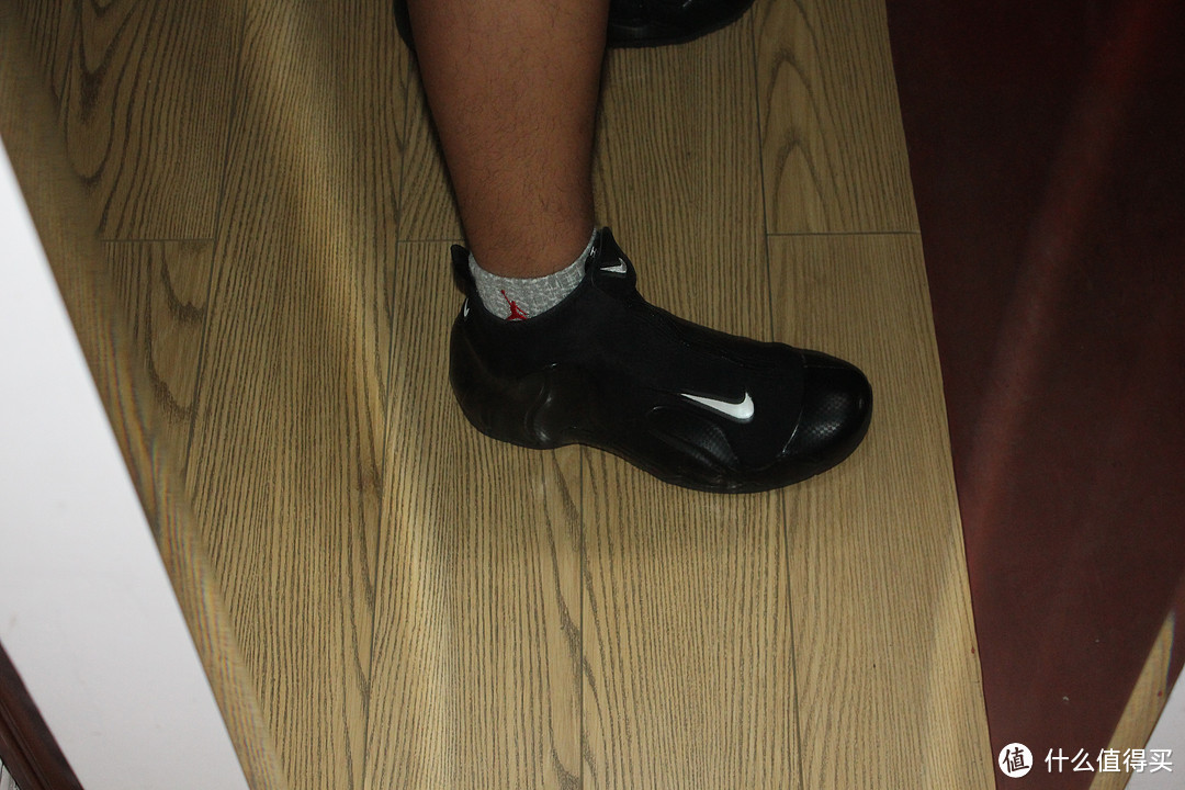 一个不怎么爱运动的球鞋控入手NIKE 耐克 Air Flightposite Carbon 碳板风 男款篮球鞋 642307-001