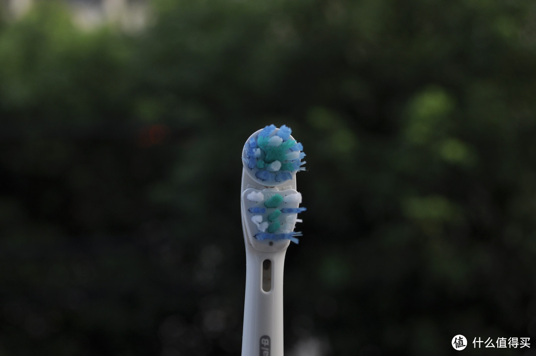 Oral-B 欧乐B  5000（D32）电动牙刷