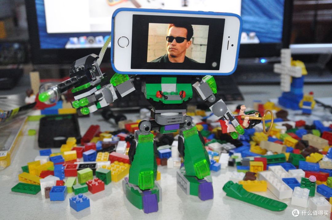 创意童趣 乐高 LEGO x Belkin「Master Builders」iPhone手机套