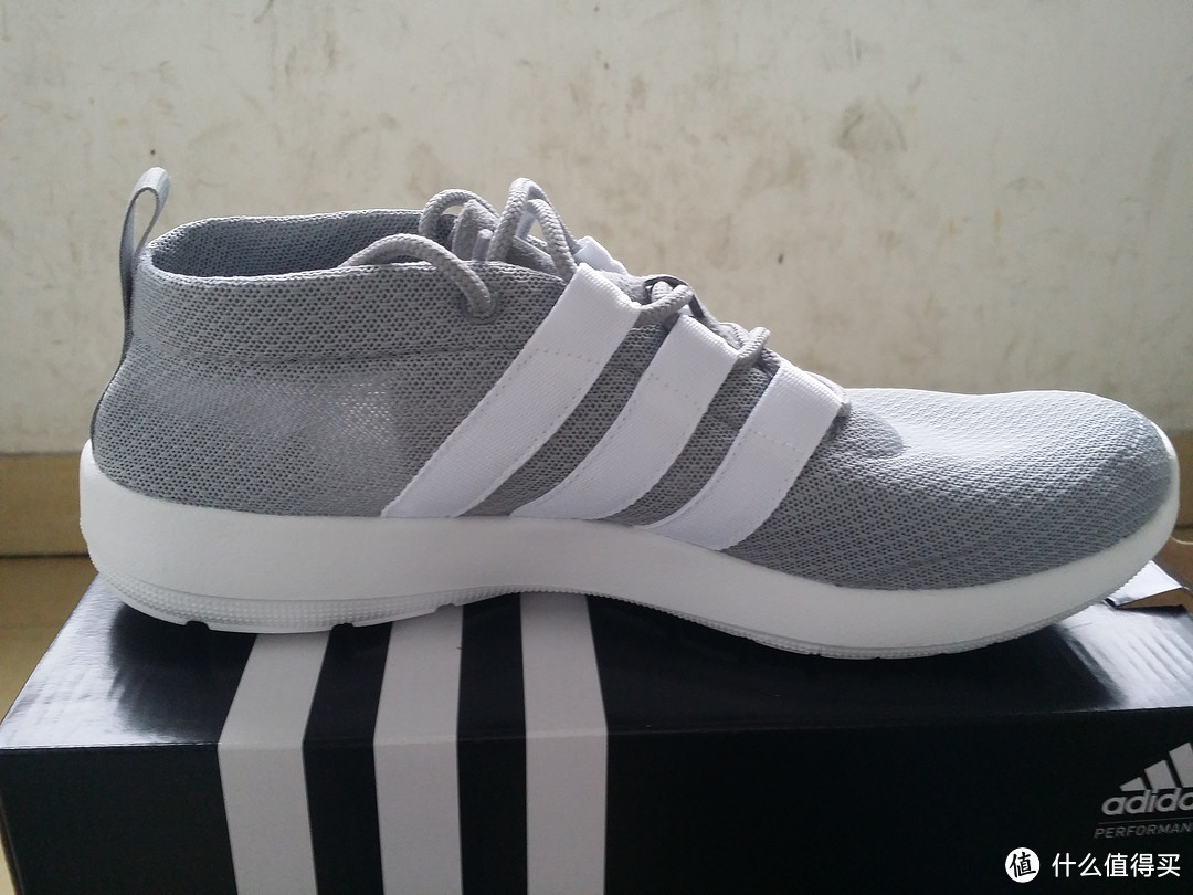 第一次在网上买鞋，献给了优购，adidas 阿迪达斯 男子PE系列跑步鞋 M29626