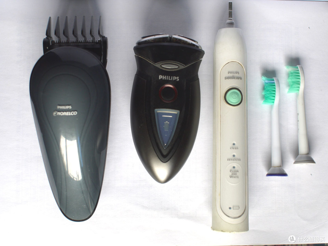 飞利浦 PHILIPS 电动牙刷HX6730电池更换