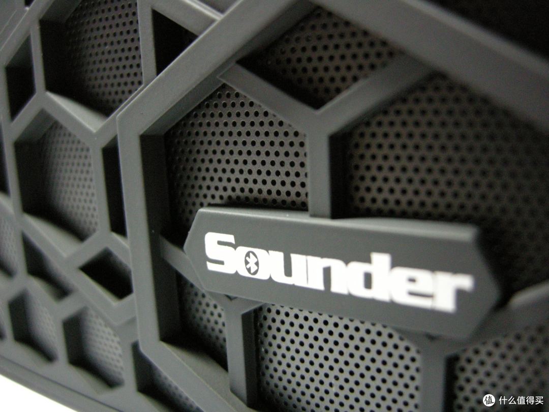蜂巢之美:评测 sounder 蜂巢 2s+ 蓝牙音响