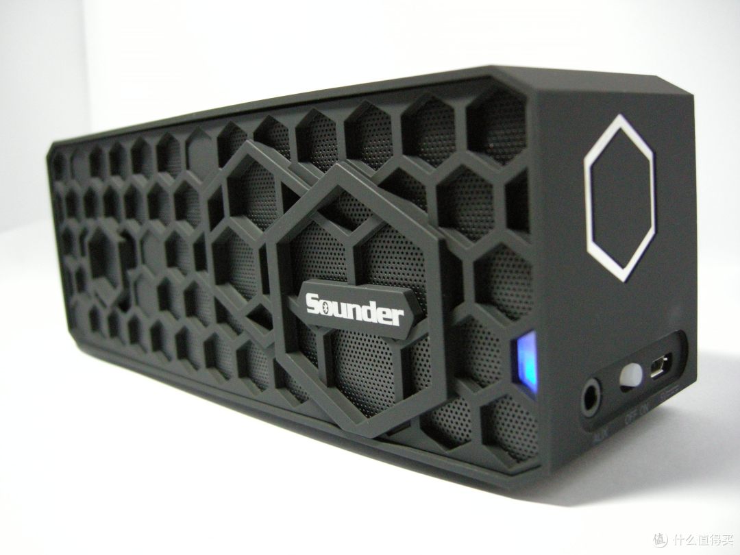 蜂巢之美:评测 sounder 蜂巢 2s+ 蓝牙音响