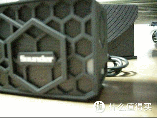 蜂巢之美:评测 sounder 蜂巢 2s+ 蓝牙音响