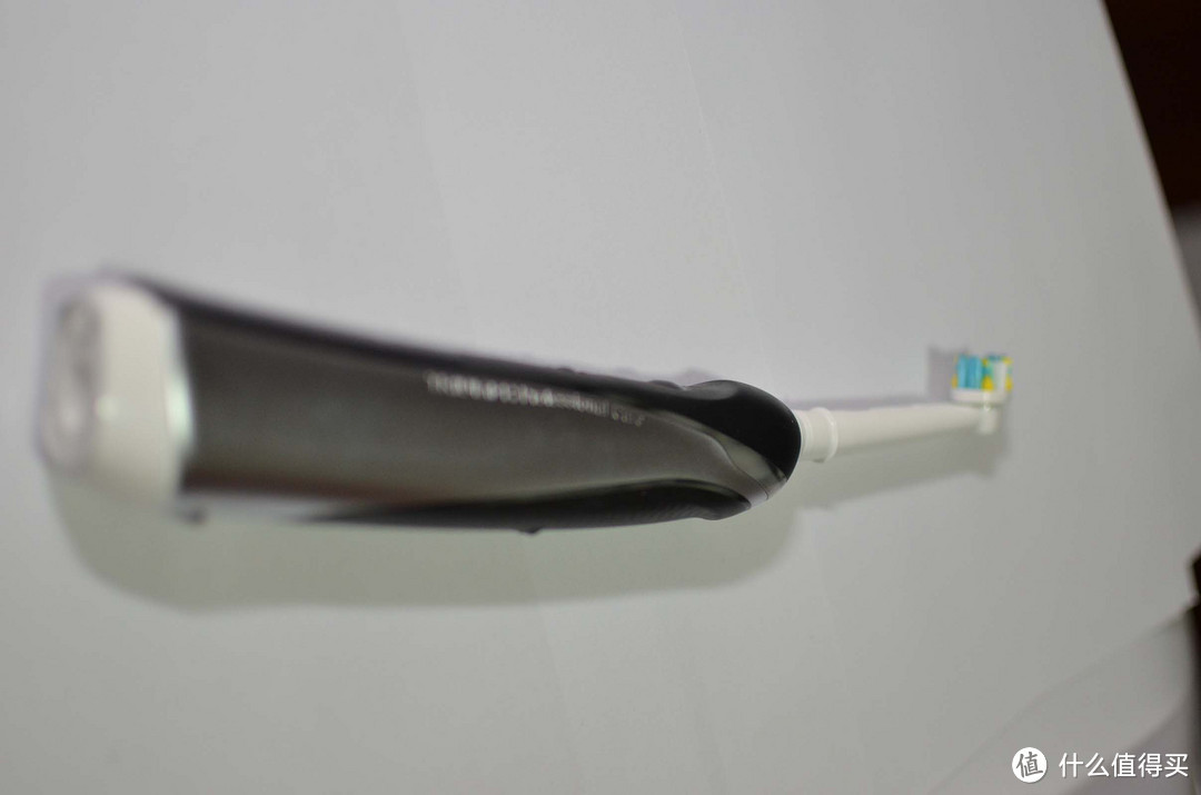 Oral-B 欧乐B Precision Black 7000 黑色限量版 电动牙刷