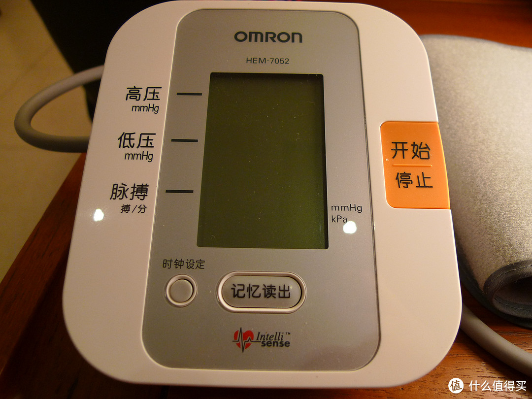 健康最重要：Omron 欧姆龙 电子血压计 HEM-7052