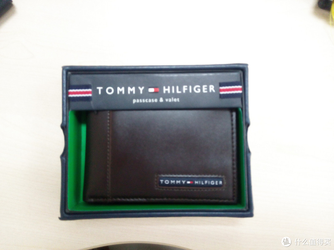 Tommy Hilfiger Cambridge 男款皮质两折钱包