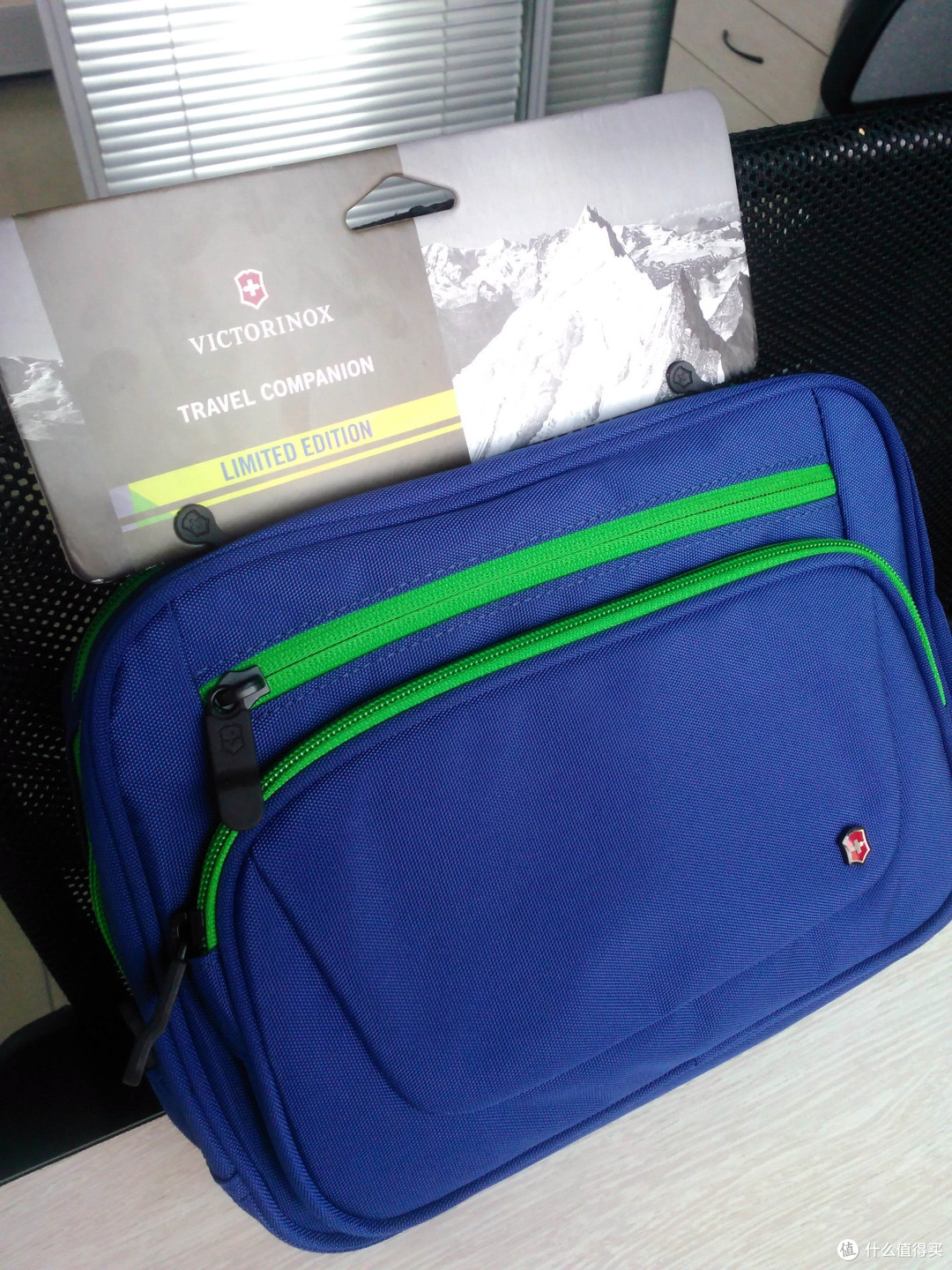 美亚+顺丰漫长28天:入手限量 Victorinox 维氏 Travel Companion 旅行包