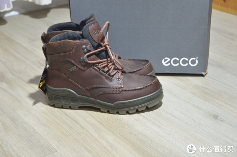 鞋靴杂谈 — Dr.Martens、Red Wing、ecco 等