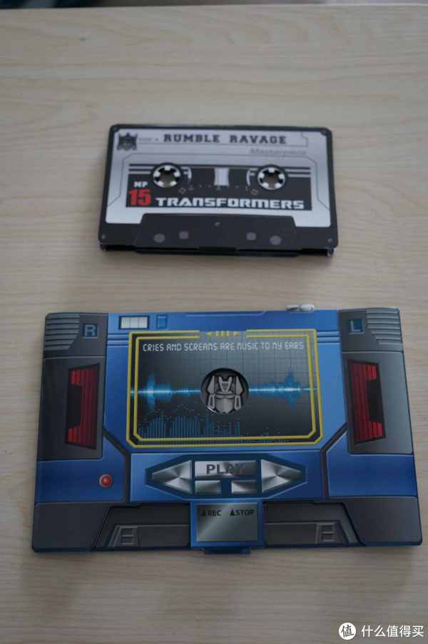 老男孩的玩具:takara mp13 mp15 变形金刚 ( 声波 磁带部队)