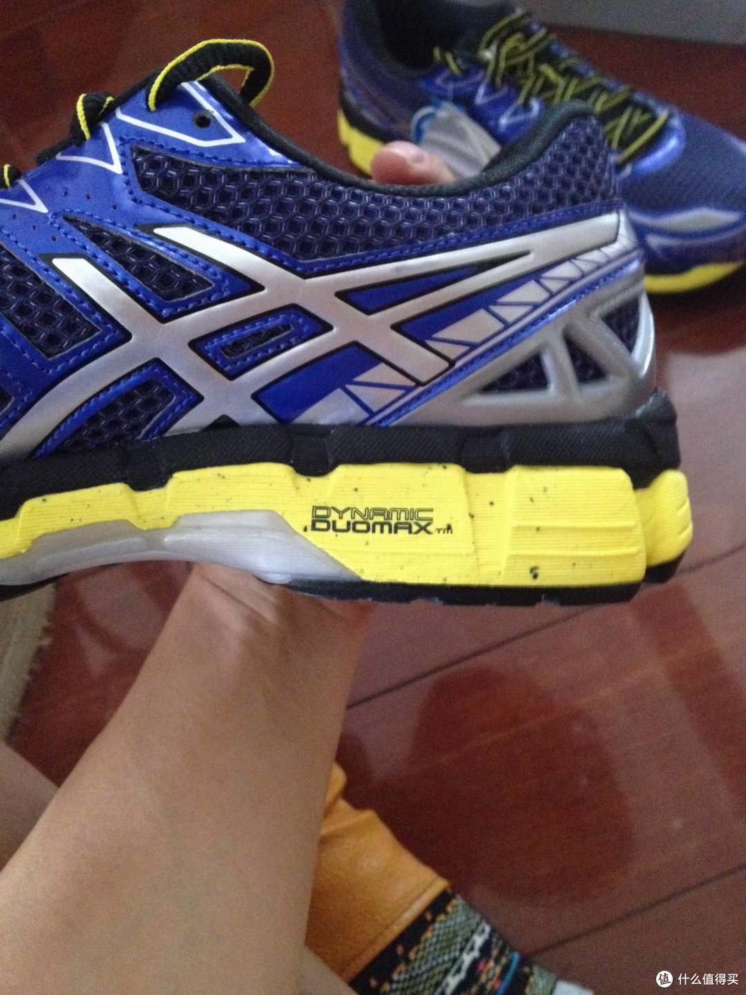 ASICS 亚瑟士 GEL-Kayano 20 夜跑版 男款*级支撑型跑鞋