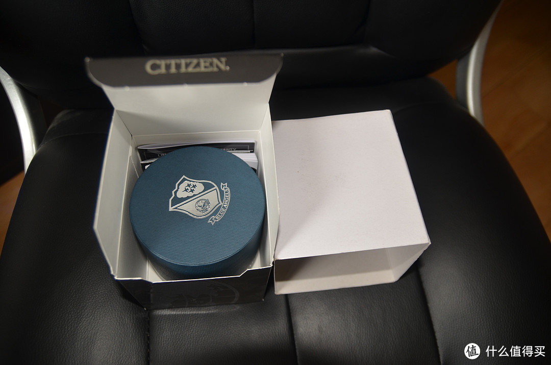 Citizen 西铁城 AT8020-03L蓝天使 光动能腕表