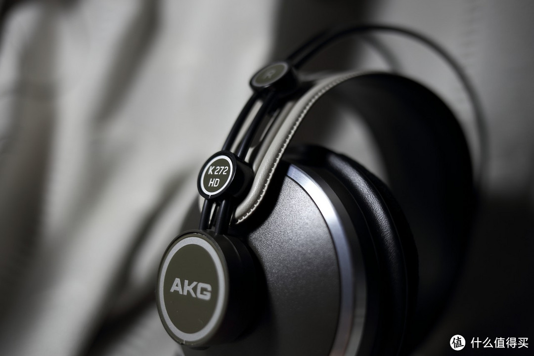 AKG 爱科技 K272HD 封闭式头戴耳机