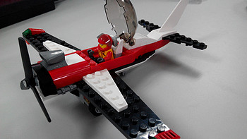 我的乐高坑 篇一：学前班的 LEGO city城市系列 特技飞机 L60019